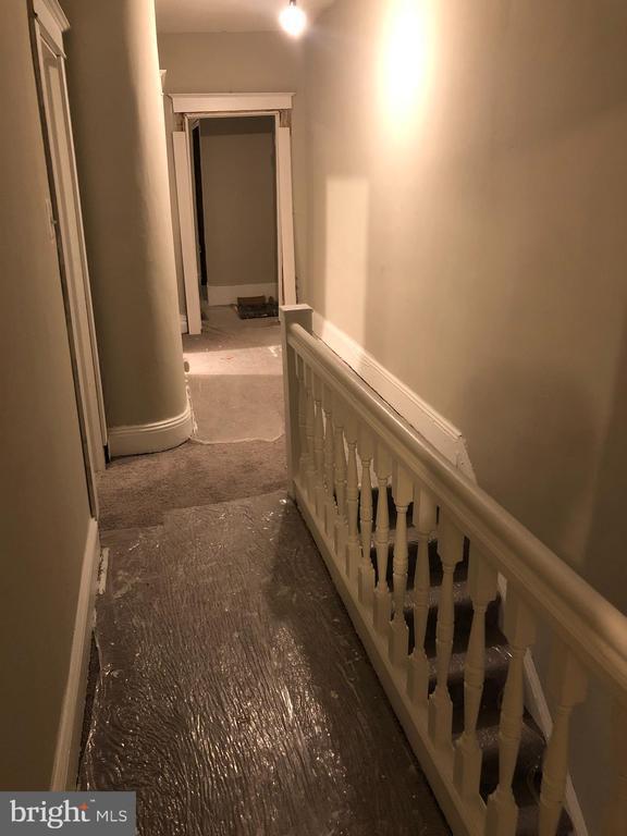94 South 6TH Street, Darby, PA 19023