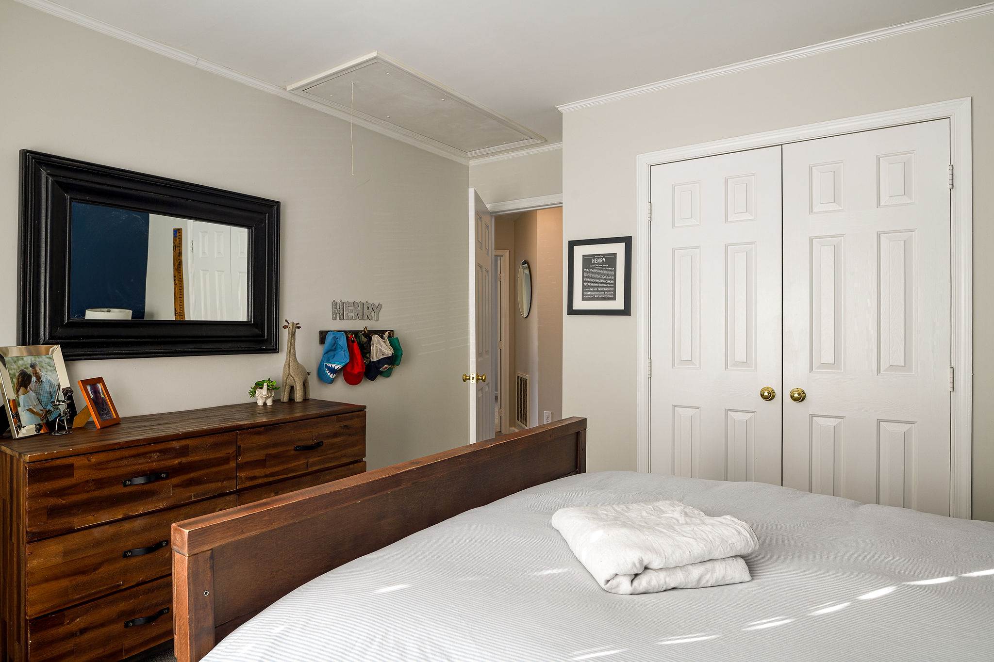 2311 Meadow Gate Drive, Greensboro, NC 27455