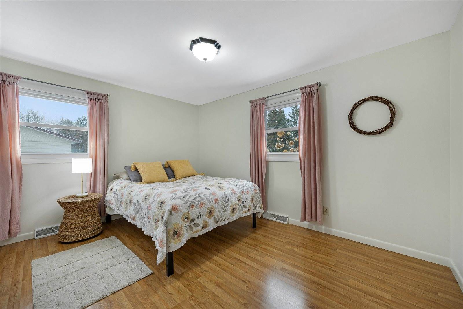 2341 Easlan Drive, Plover, WI 54467