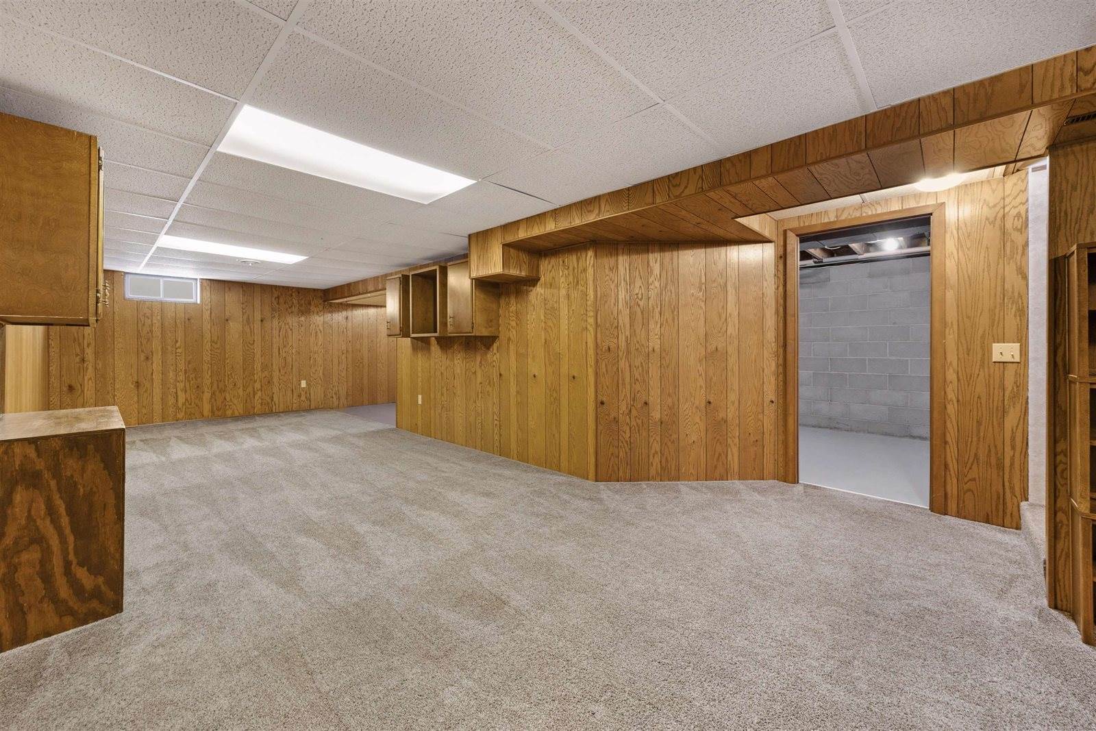 2341 Easlan Drive, Plover, WI 54467