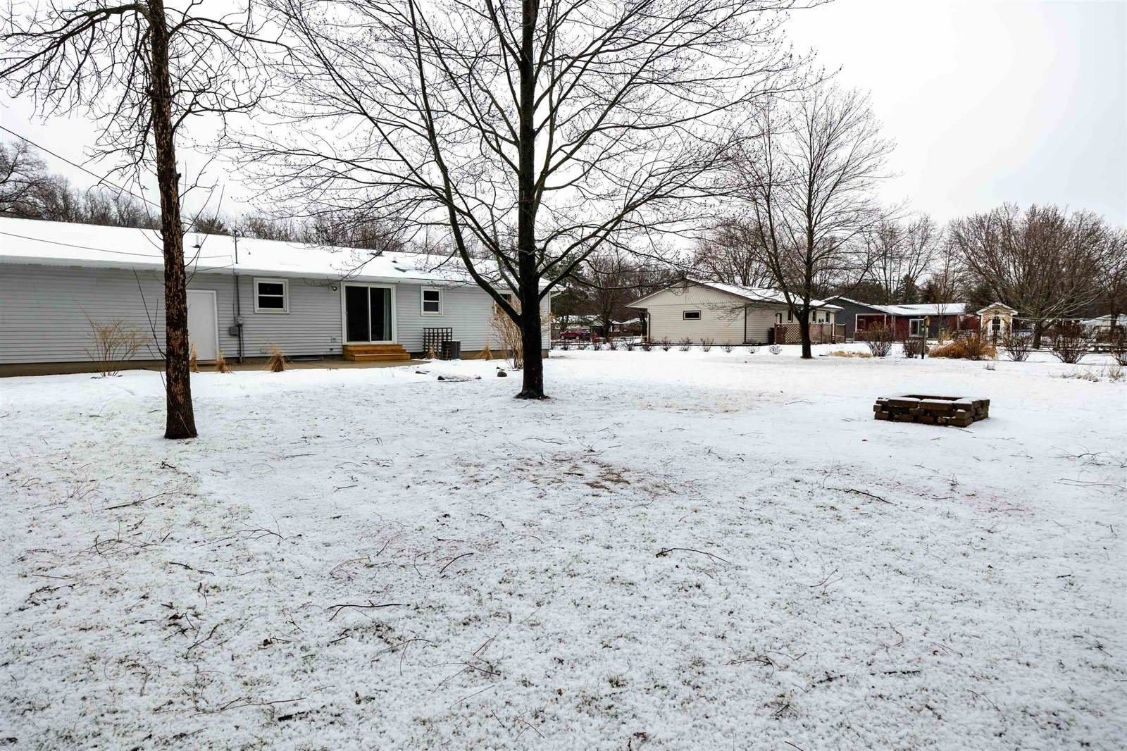 2341 Easlan Drive, Plover, WI 54467