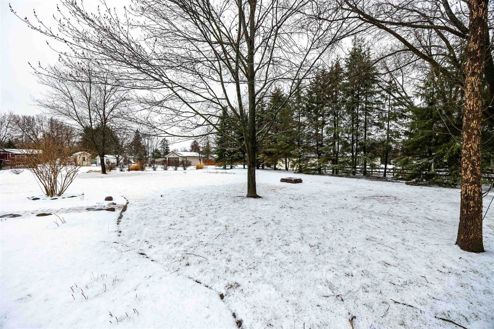 2341 Easlan Drive, Plover, WI 54467