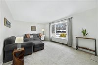 2341 Easlan Drive, Plover, WI 54467