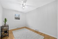 2341 Easlan Drive, Plover, WI 54467