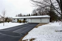 2341 Easlan Drive, Plover, WI 54467