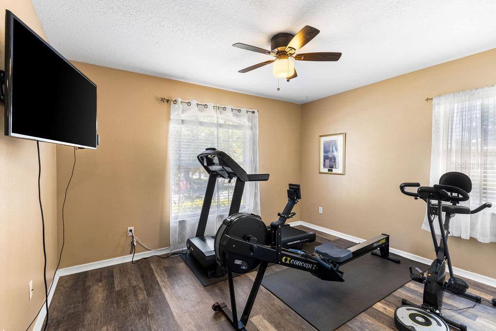 901 Cornell Avenue, Clermont, FL 34711