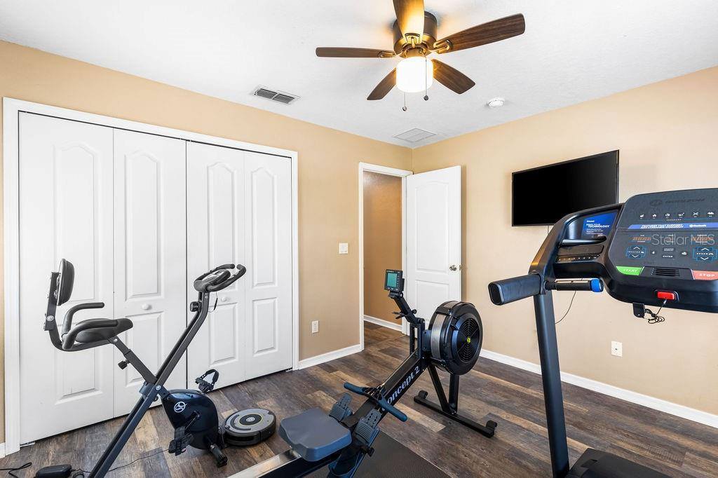 901 Cornell Avenue, Clermont, FL 34711