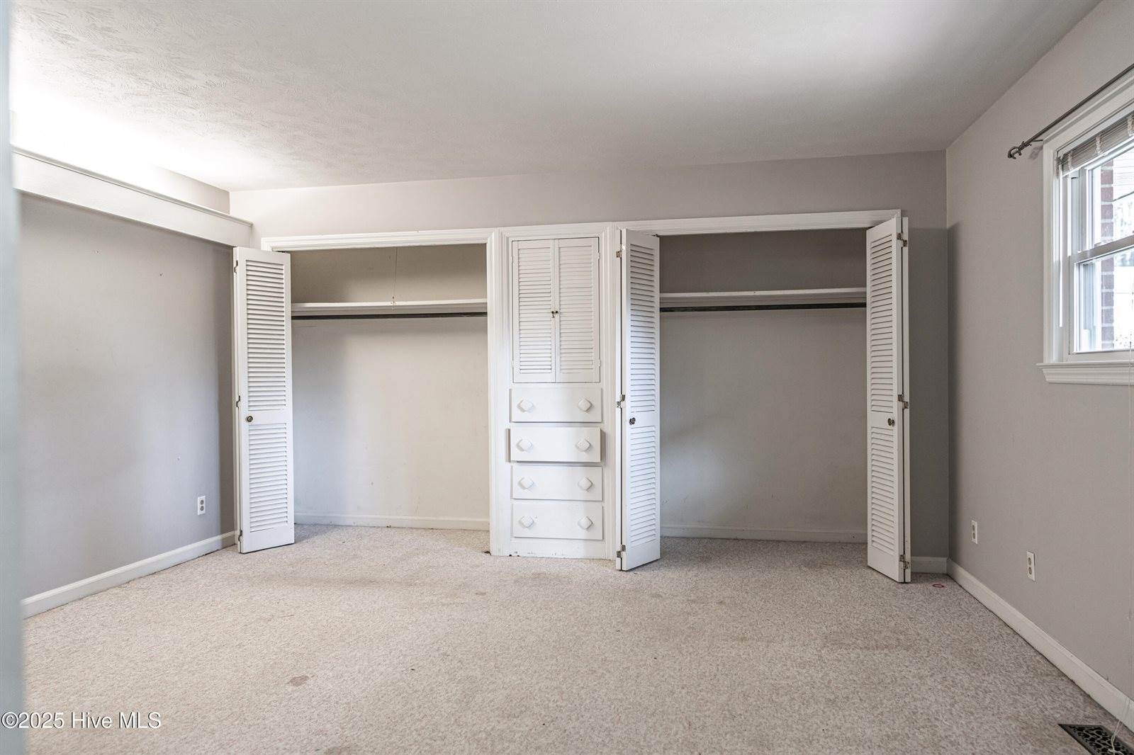 10395 Nc 211, Aberdeen, NC 28315