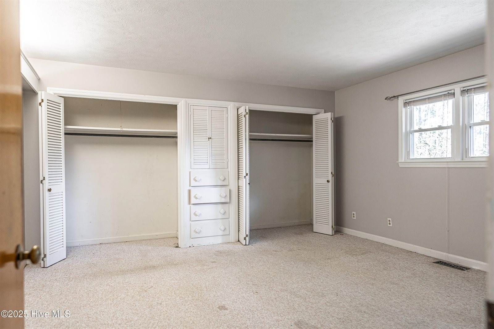 10395 Nc 211, Aberdeen, NC 28315