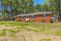 10395 Nc 211, Aberdeen, NC 28315