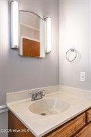 10395 Nc 211, Aberdeen, NC 28315