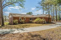 10395 Nc 211, Aberdeen, NC 28315