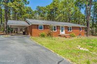 10395 Nc 211, Aberdeen, NC 28315