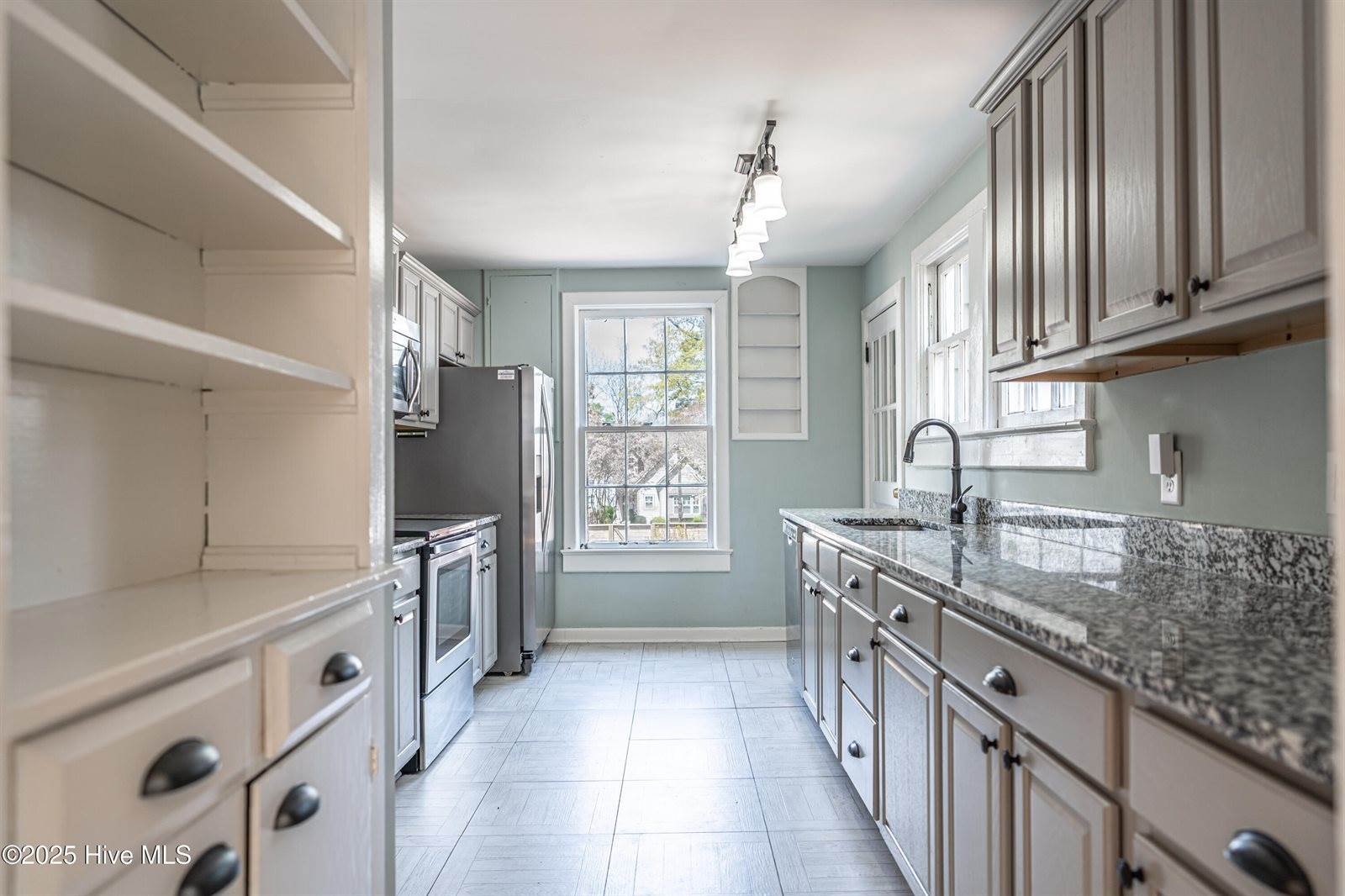 325 East Vermont Avenue, Southern Pines, NC 28387