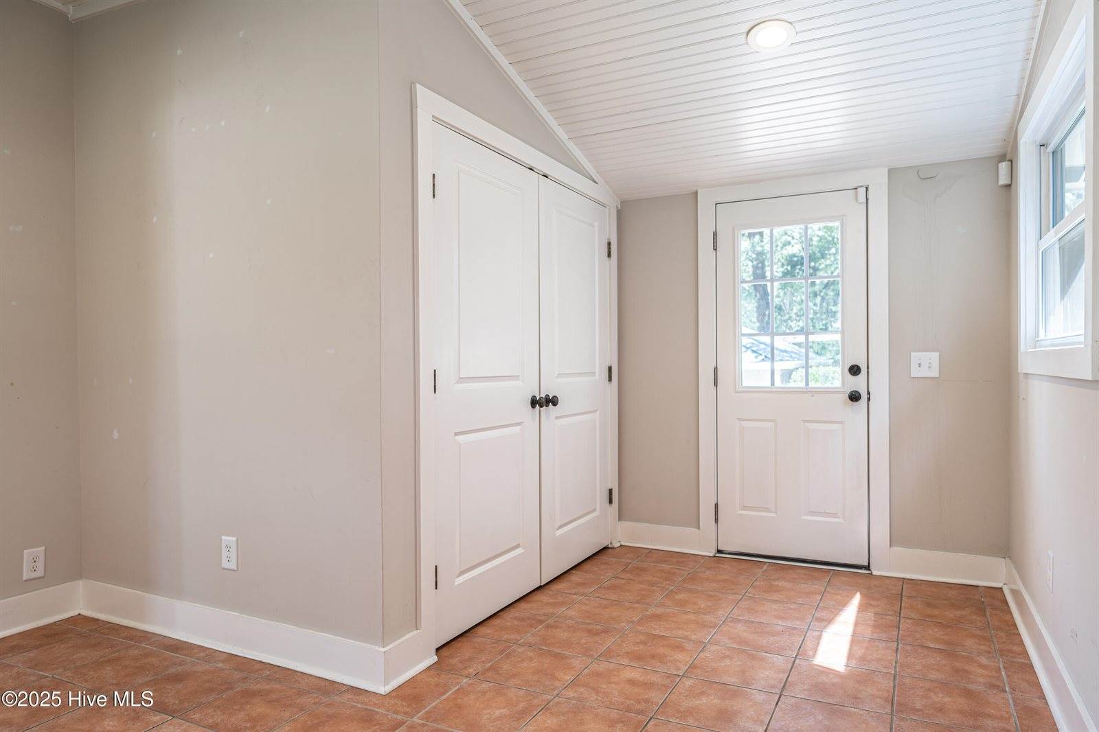 325 East Vermont Avenue, Southern Pines, NC 28387