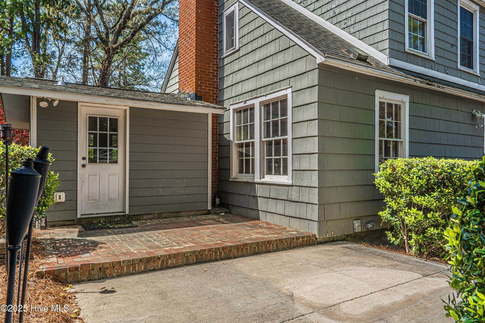 325 East Vermont Avenue, Southern Pines, NC 28387