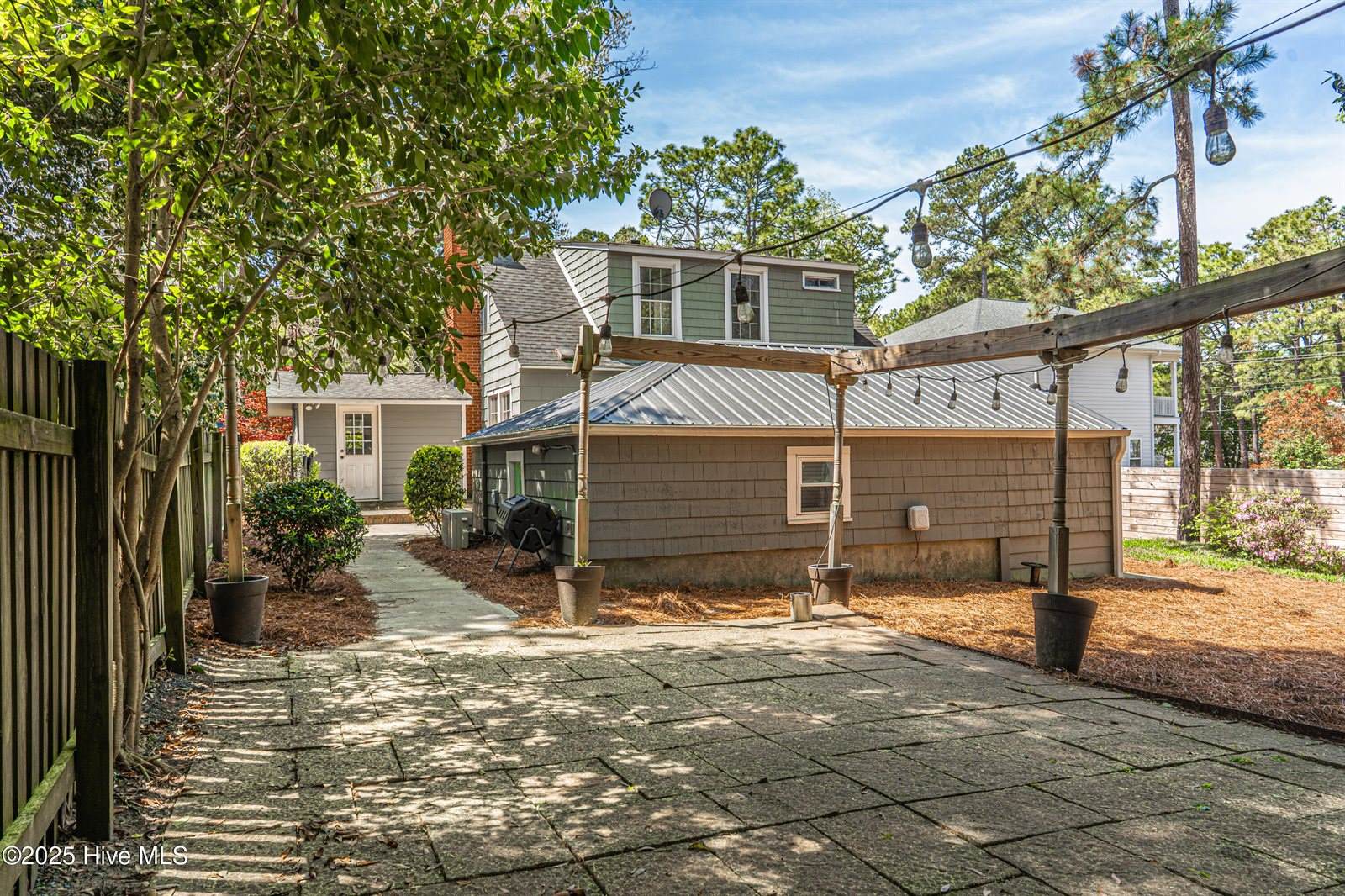 325 East Vermont Avenue, Southern Pines, NC 28387