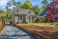 325 East Vermont Avenue, Southern Pines, NC 28387