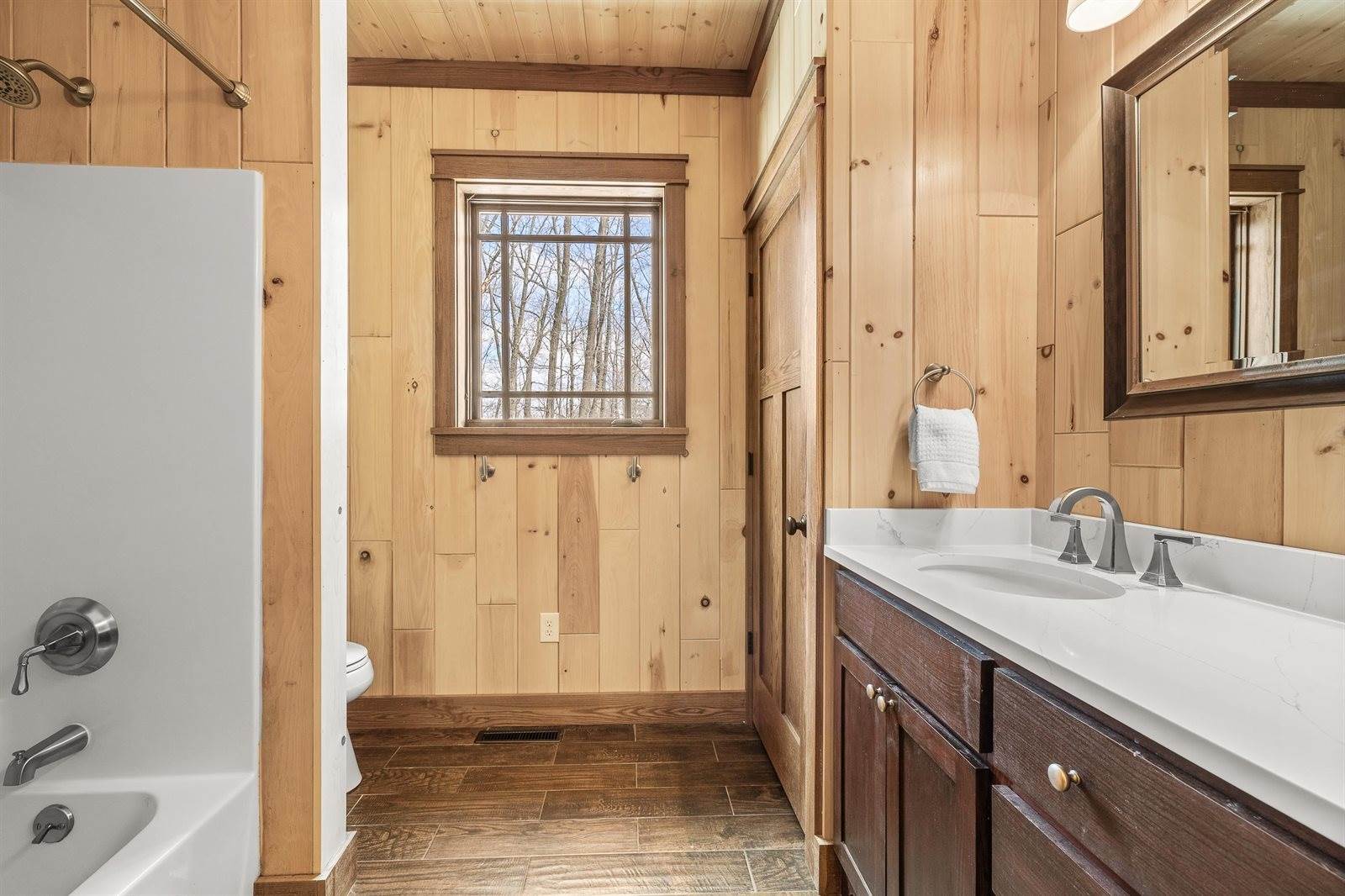 3853 County Road E, Junction City, WI 54443