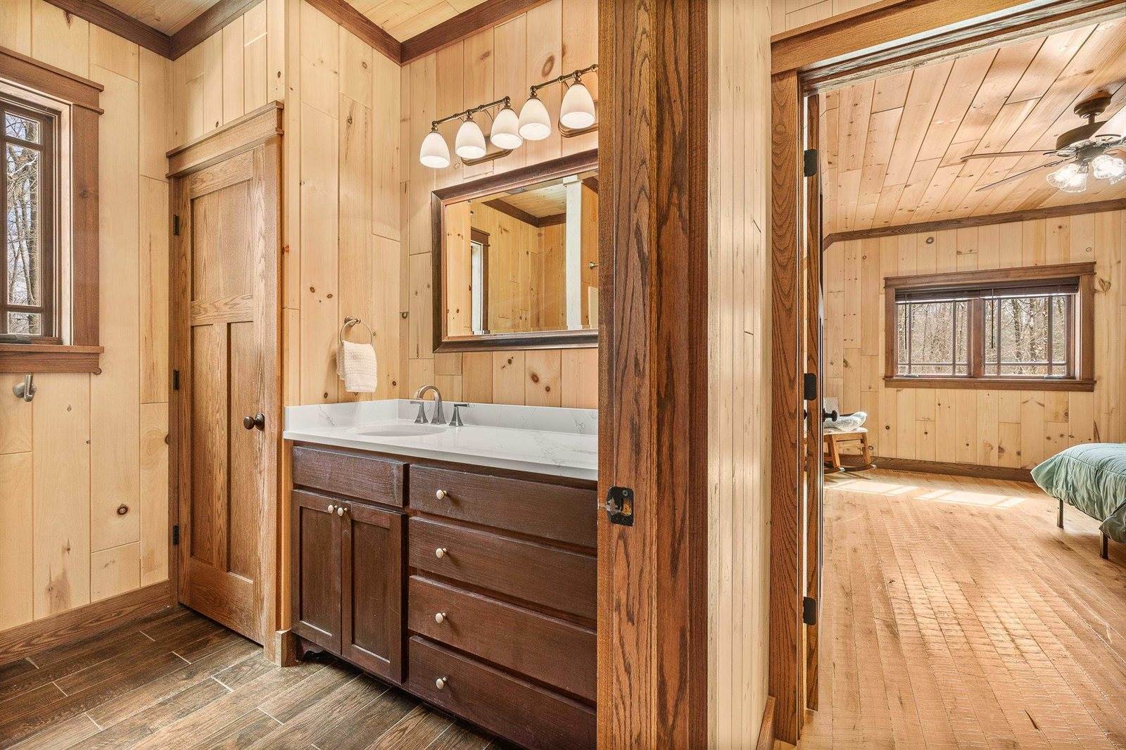 3853 County Road E, Junction City, WI 54443