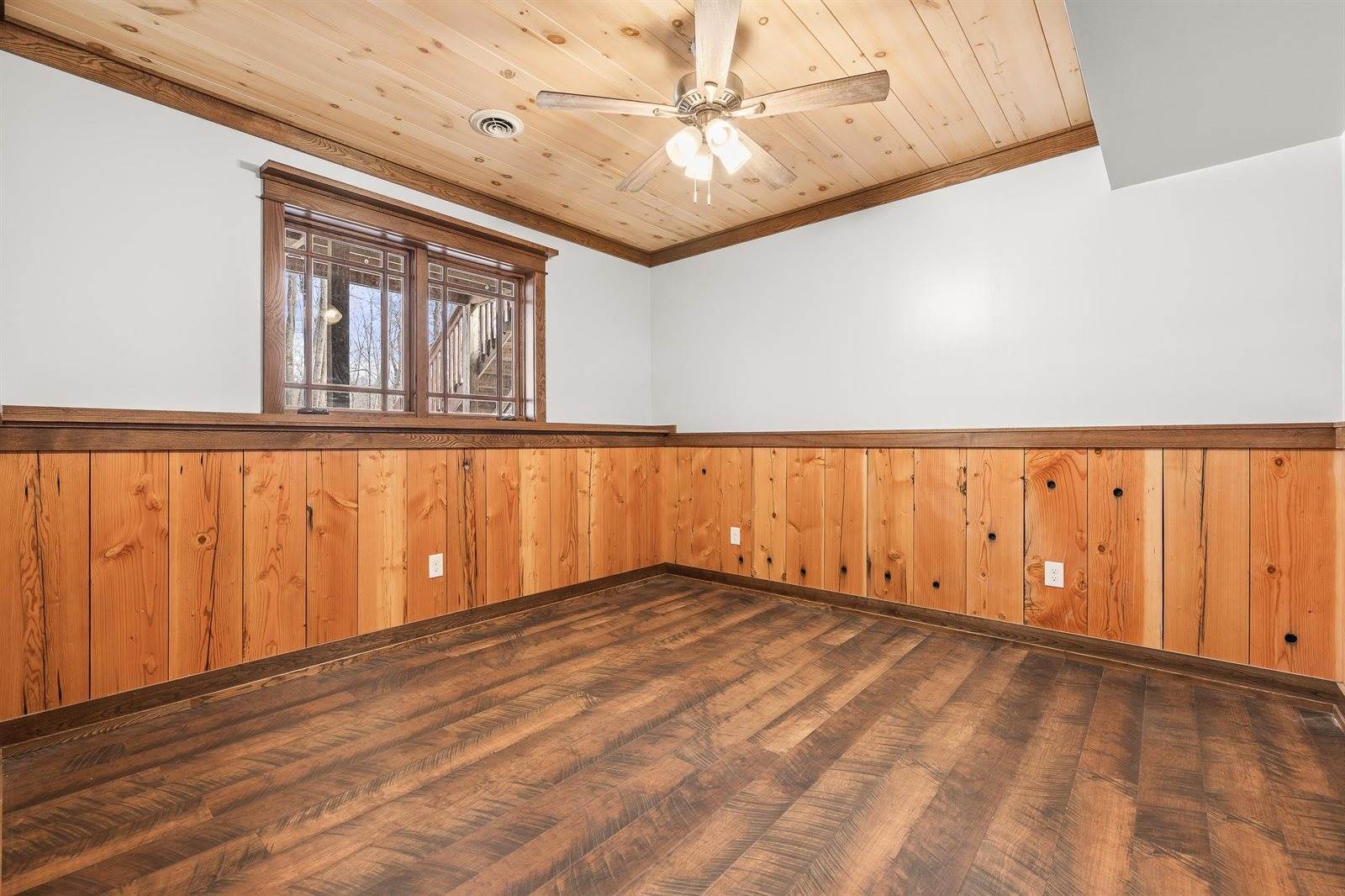 3853 County Road E, Junction City, WI 54443