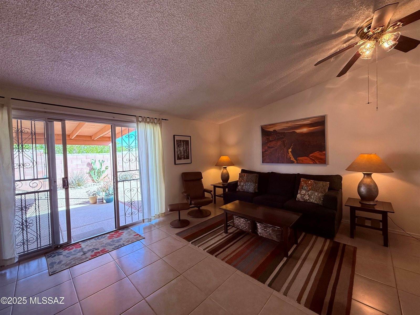 6917 North Northpoint Drive, Tucson, AZ 85741