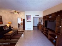 6917 North Northpoint Drive, Tucson, AZ 85741