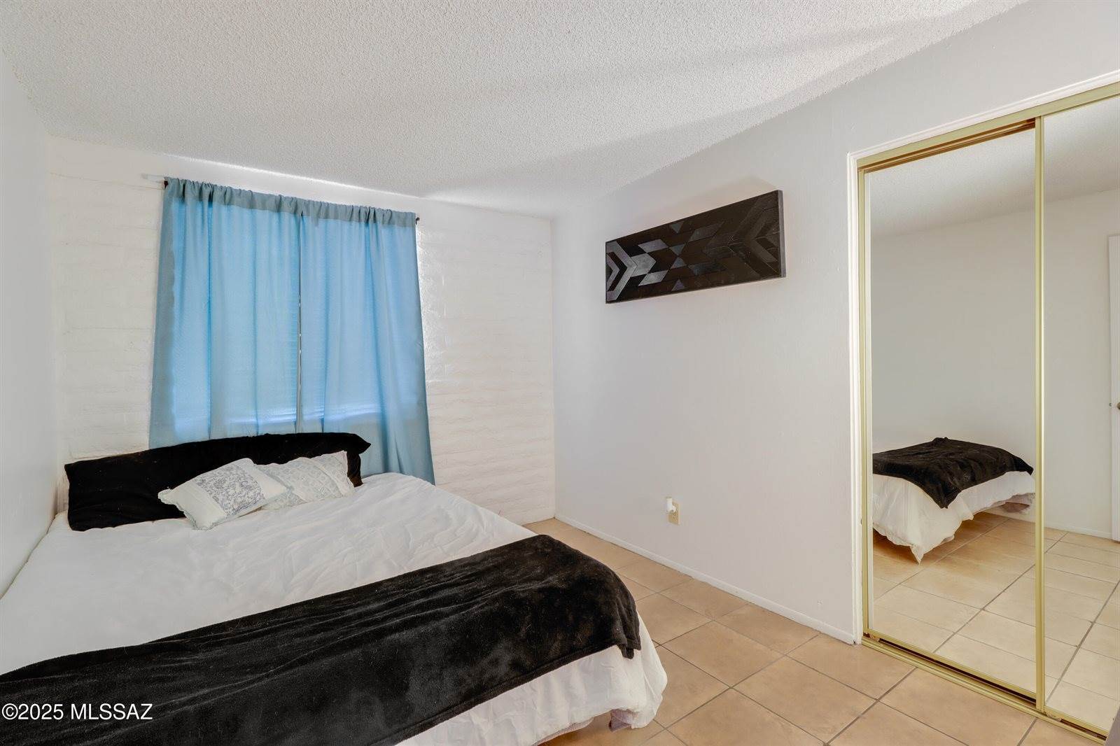 7231 East Pomegranate Street, Tucson, AZ 85730