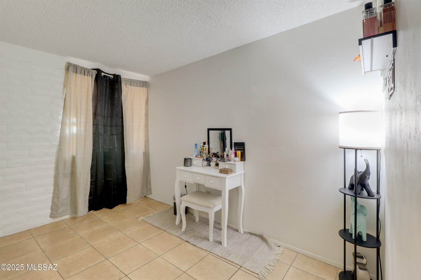 7231 East Pomegranate Street, Tucson, AZ 85730