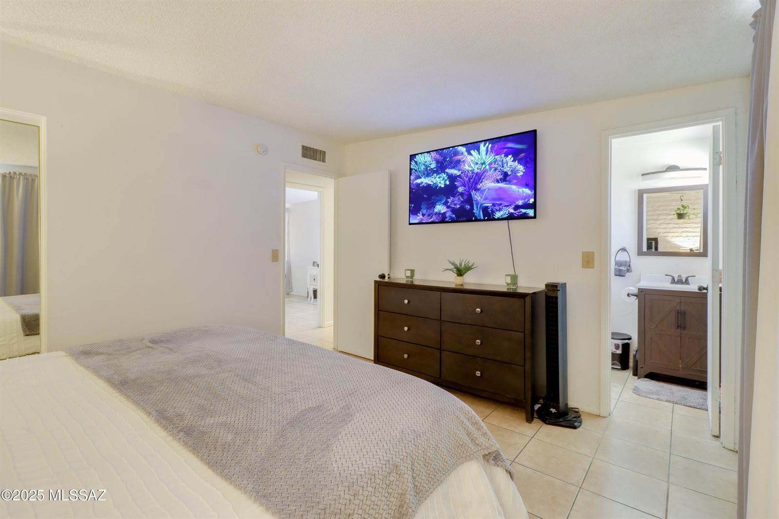 7231 East Pomegranate Street, Tucson, AZ 85730