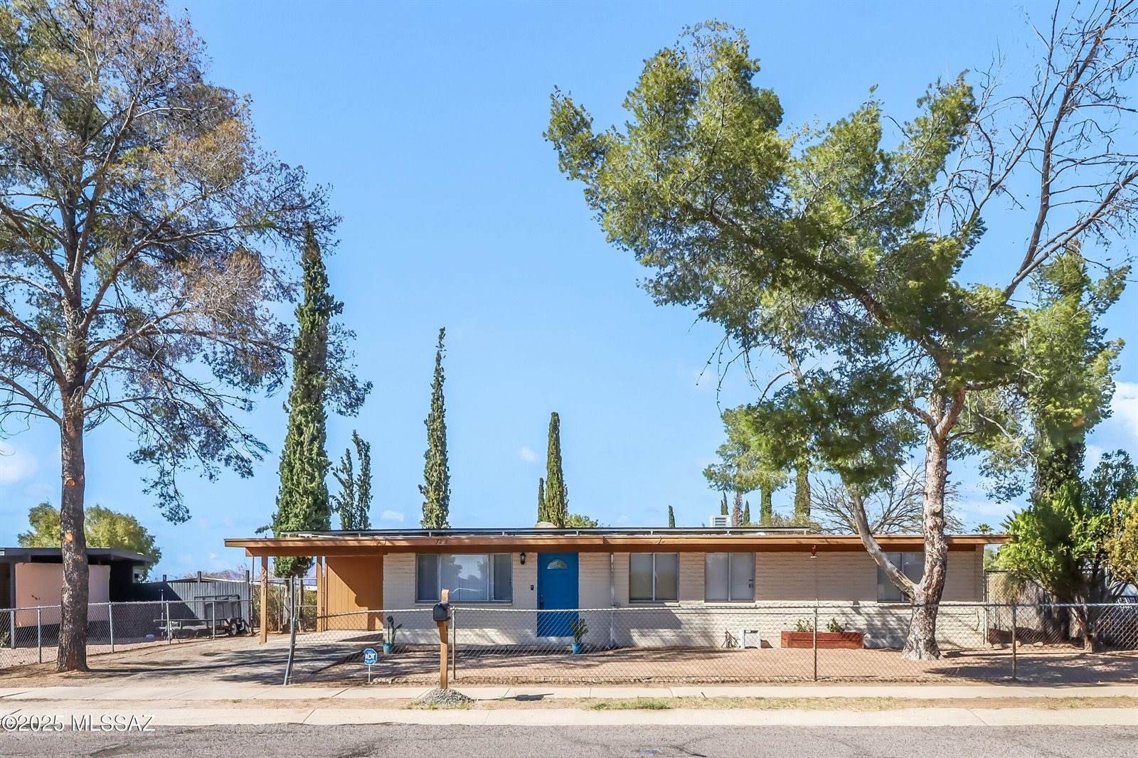 7231 East Pomegranate Street, Tucson, AZ 85730