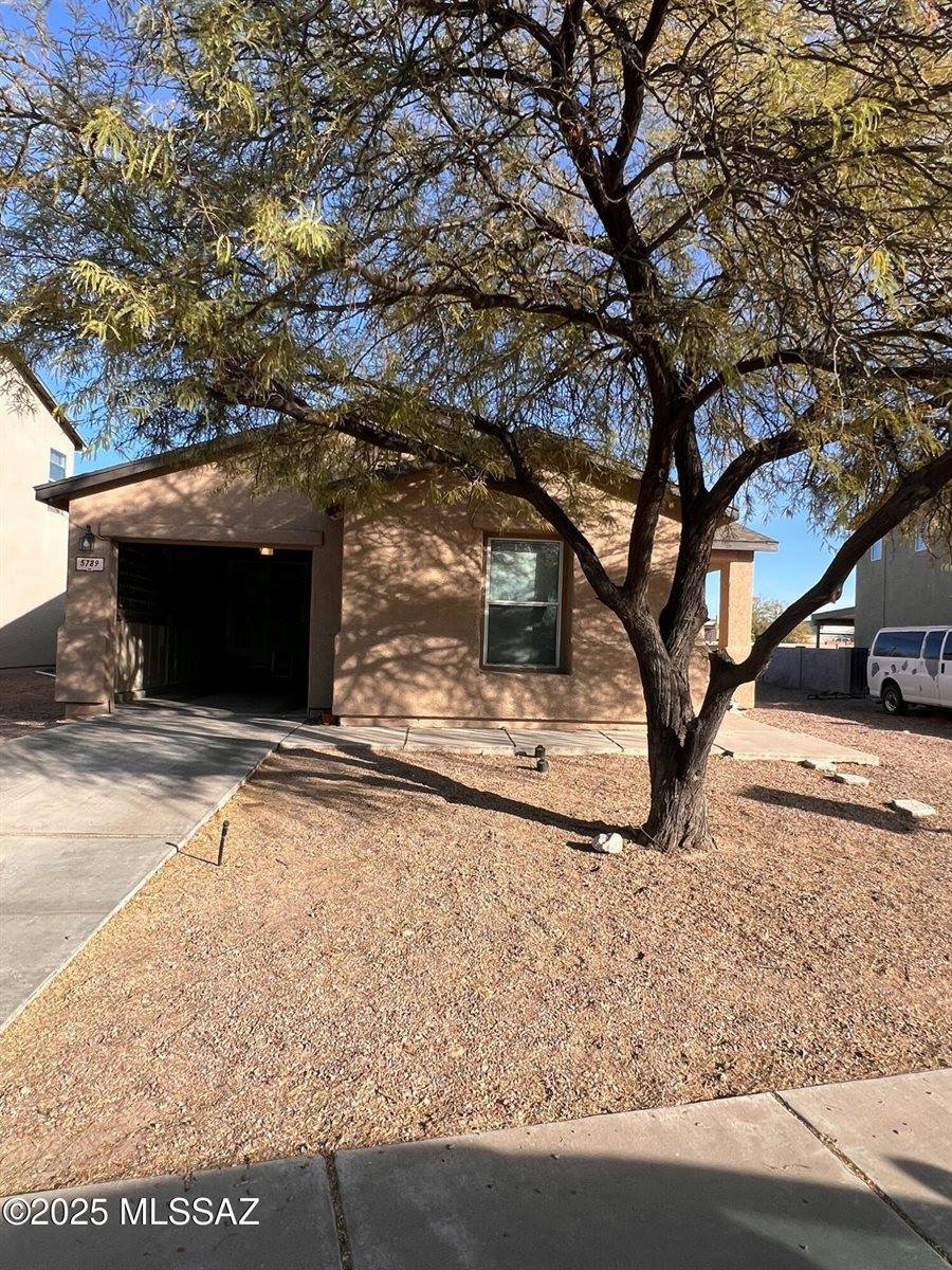 5789 South Blue Shark Avenue, Tucson, AZ 85706