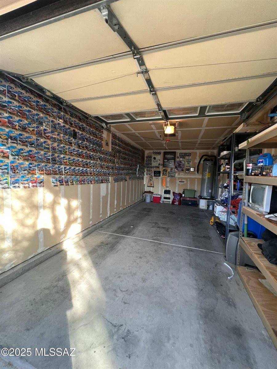 5789 South Blue Shark Avenue, Tucson, AZ 85706