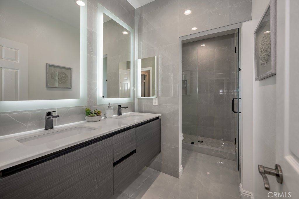 27045 Timberline Terrace, Valencia, CA 91381