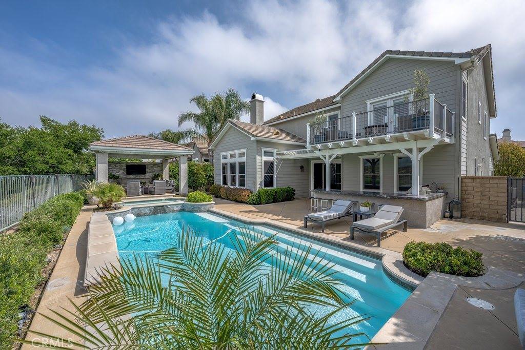 27045 Timberline Terrace, Valencia, CA 91381