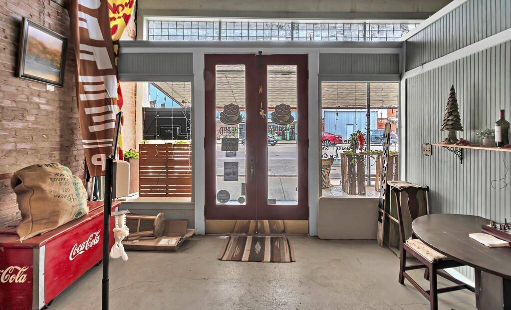 421 Main Street, Rosebud, TX 76570