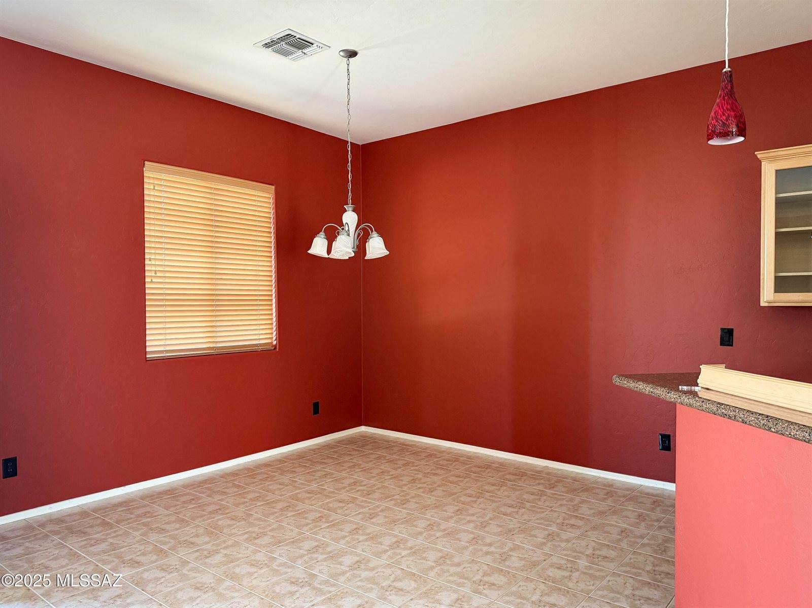 10495 East Heartleaf Willow Drive, Tucson, AZ 85747