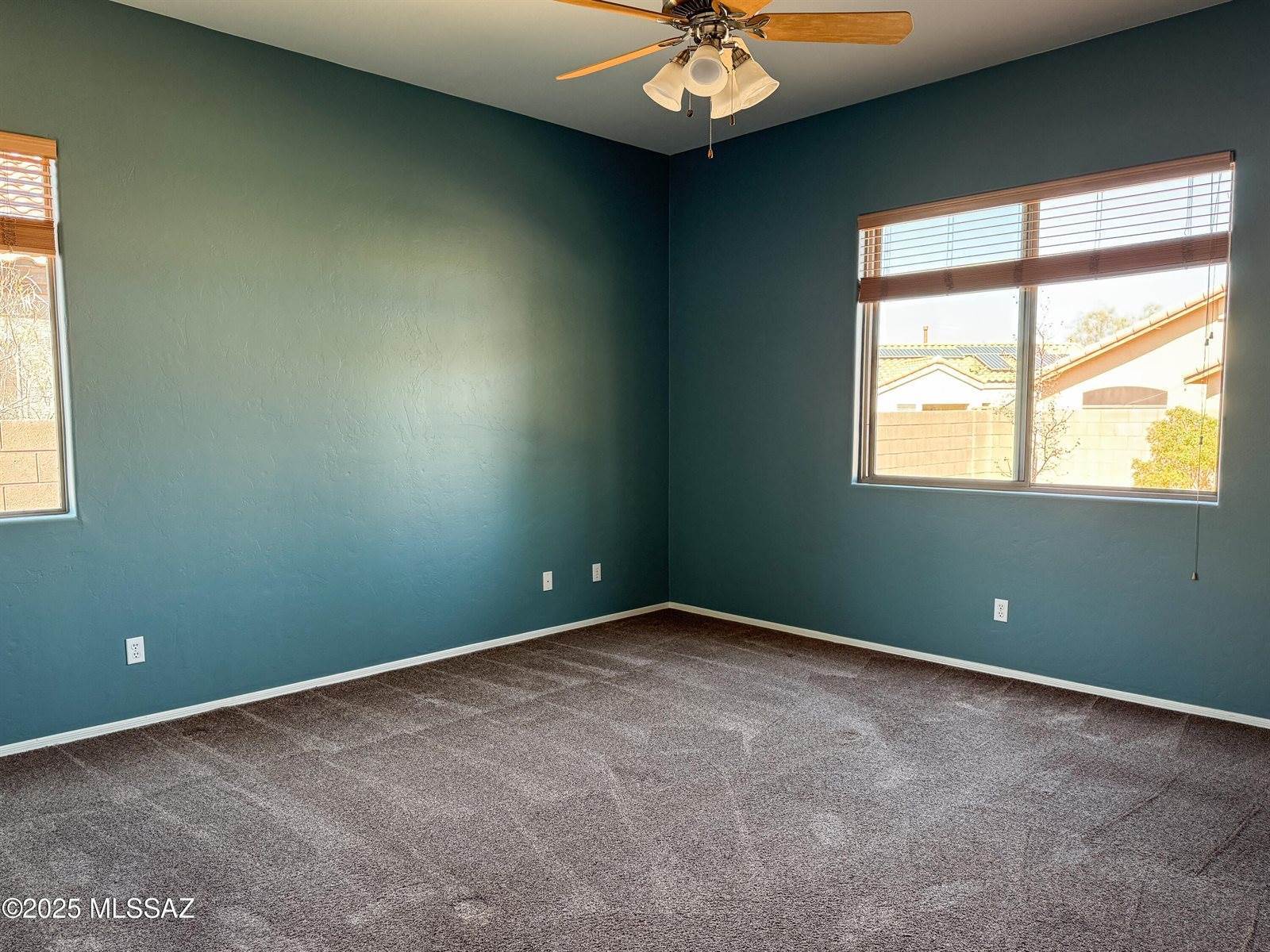 10495 East Heartleaf Willow Drive, Tucson, AZ 85747