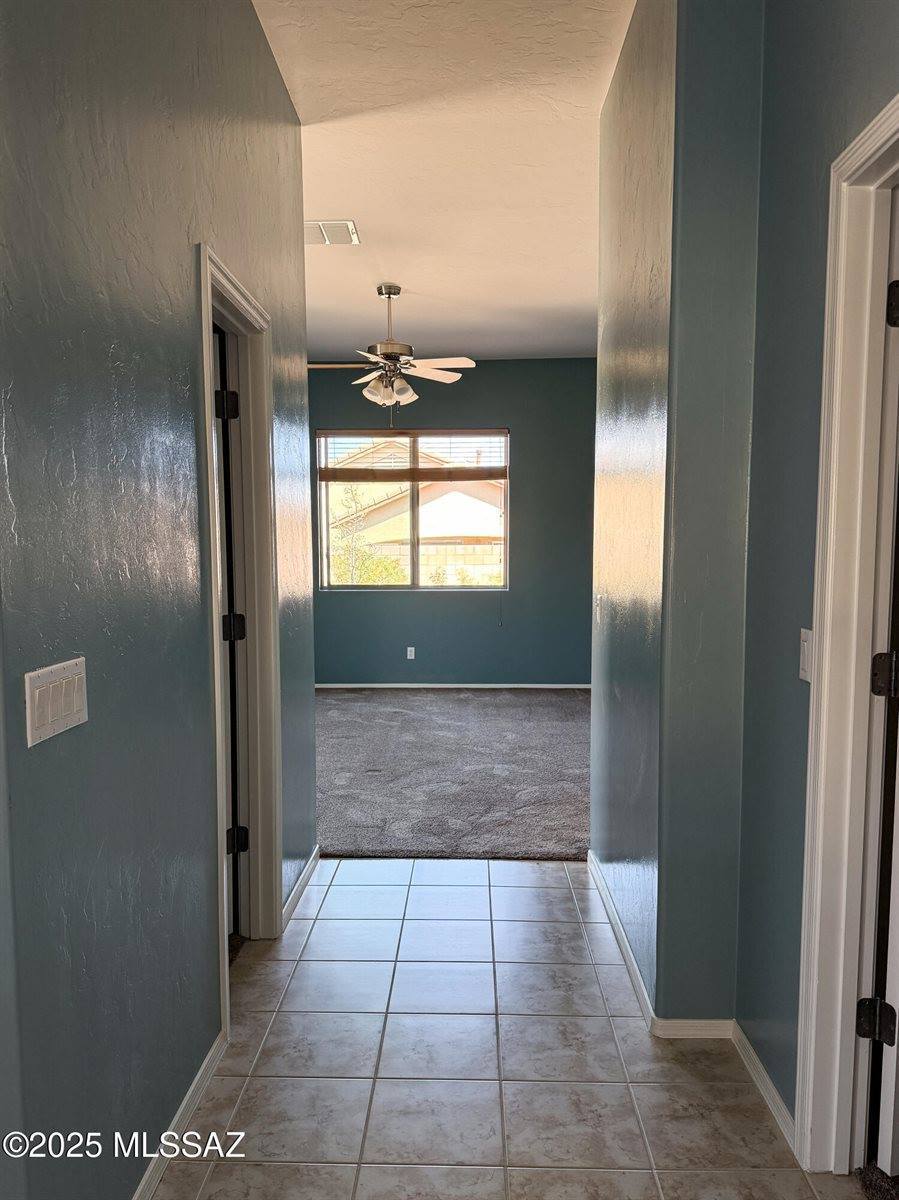 10495 East Heartleaf Willow Drive, Tucson, AZ 85747