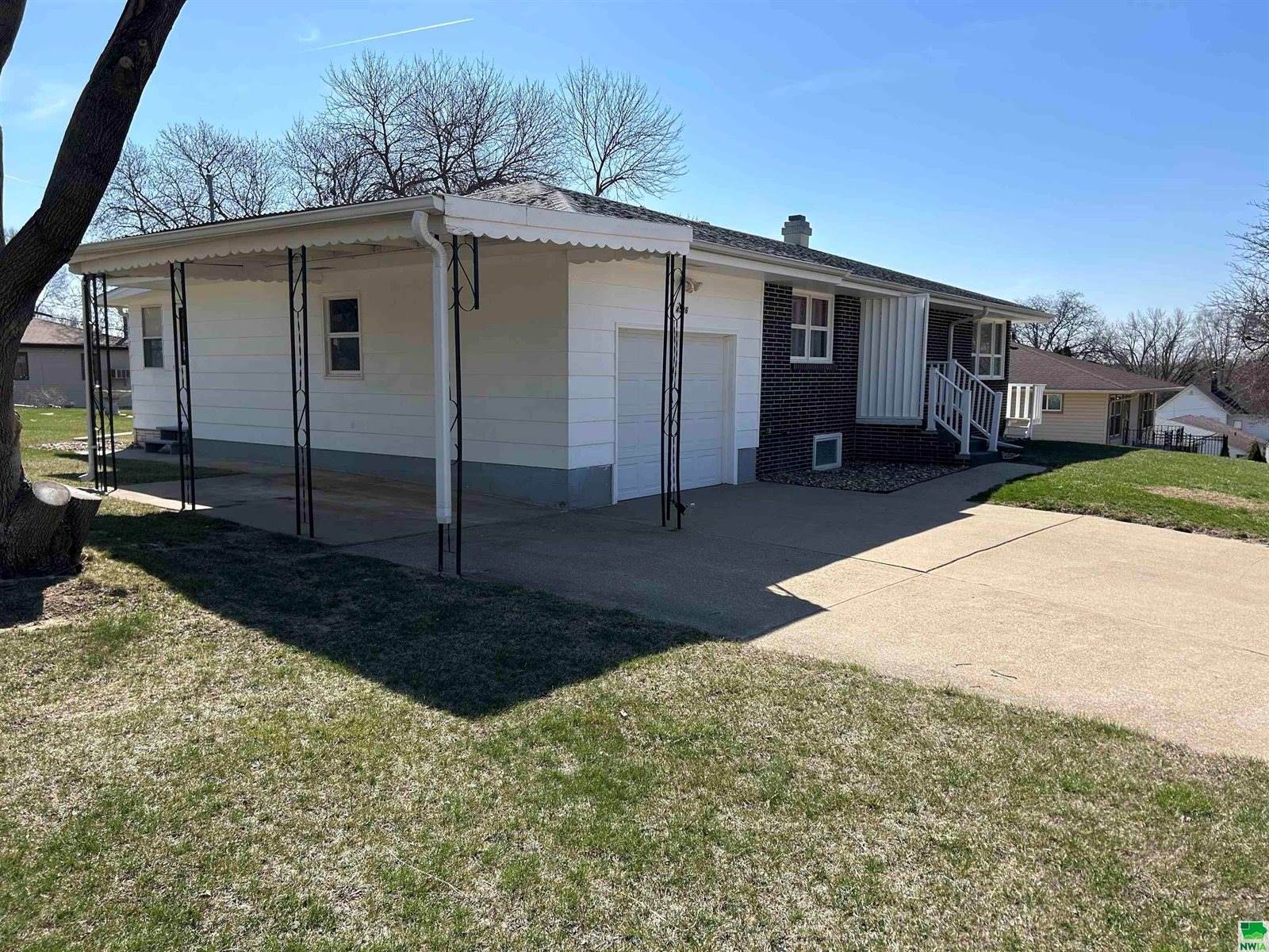 4536 Harrison St., Sioux City, IA 51108