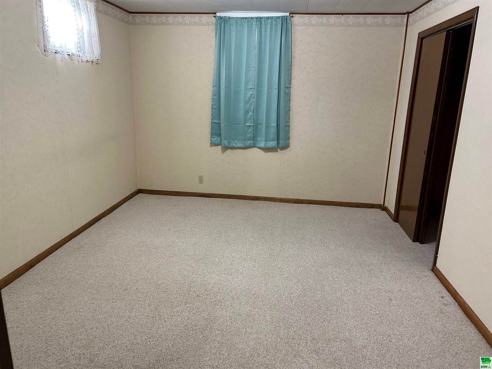 4536 Harrison St., Sioux City, IA 51108