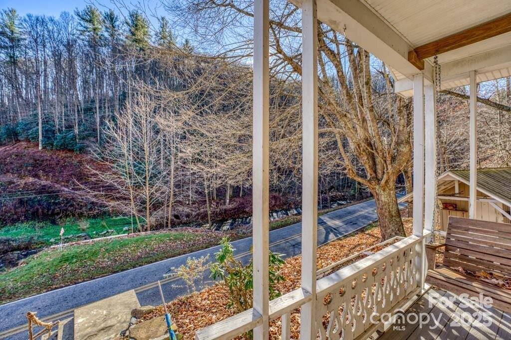 1782 Bald Mountain Road, Burnsville, NC 28714