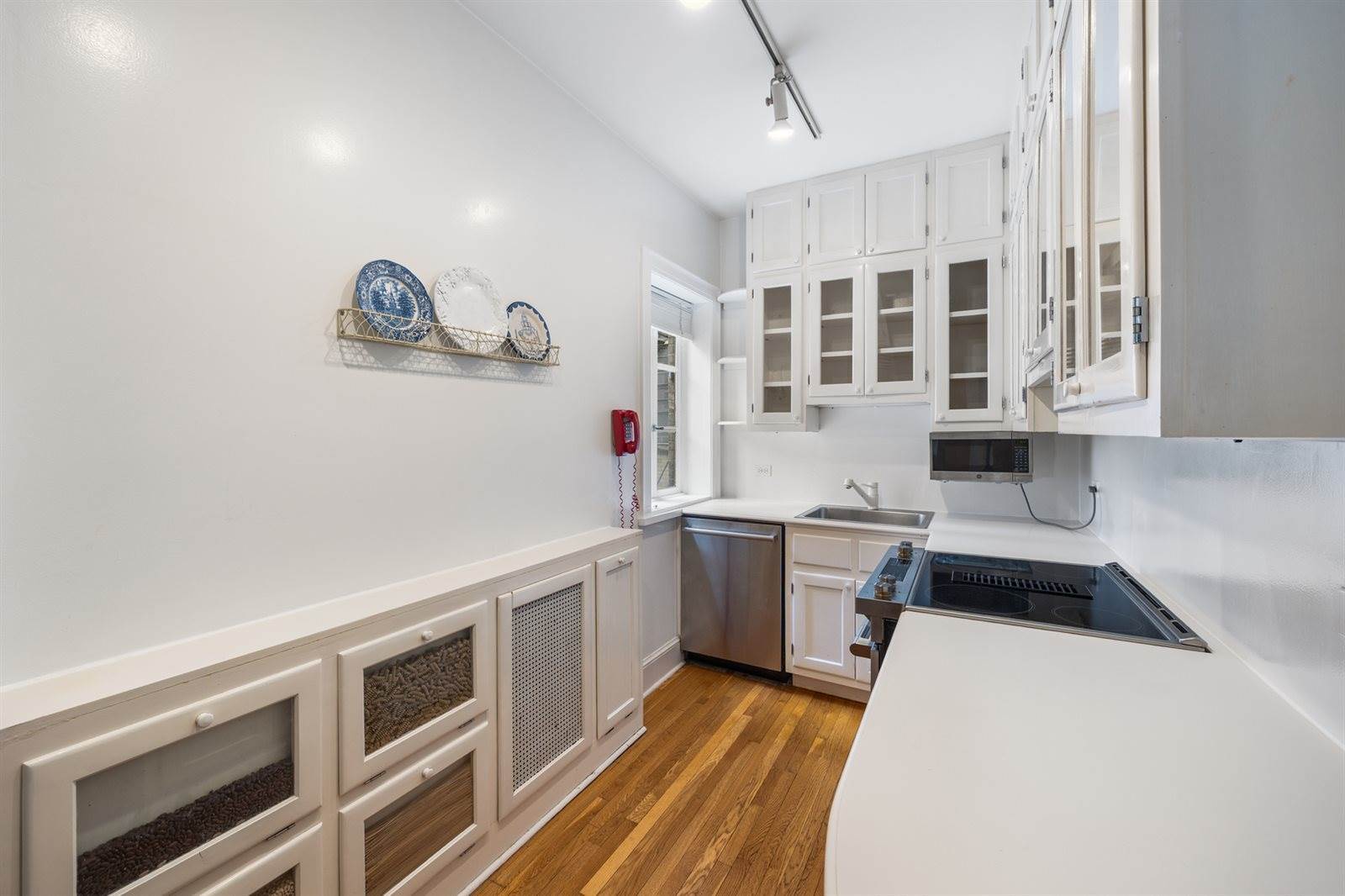 257 East Delaware Place, #7C, Chicago, IL 60611