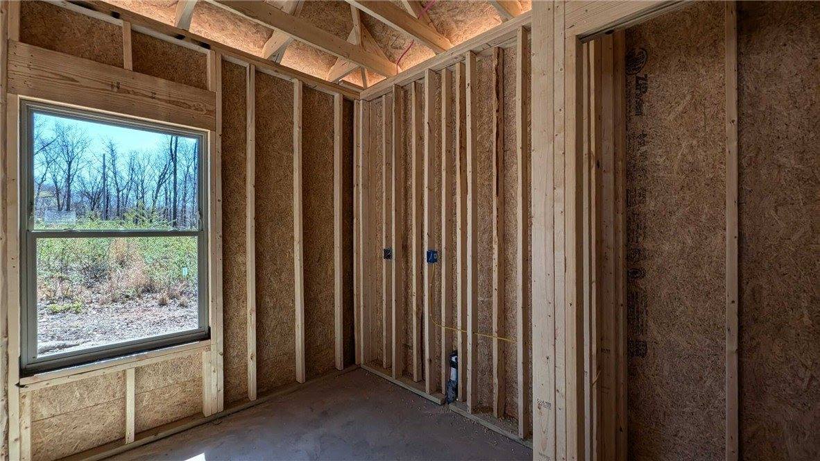 3 Cranbrook Lane, Bella Vista, AR 72714