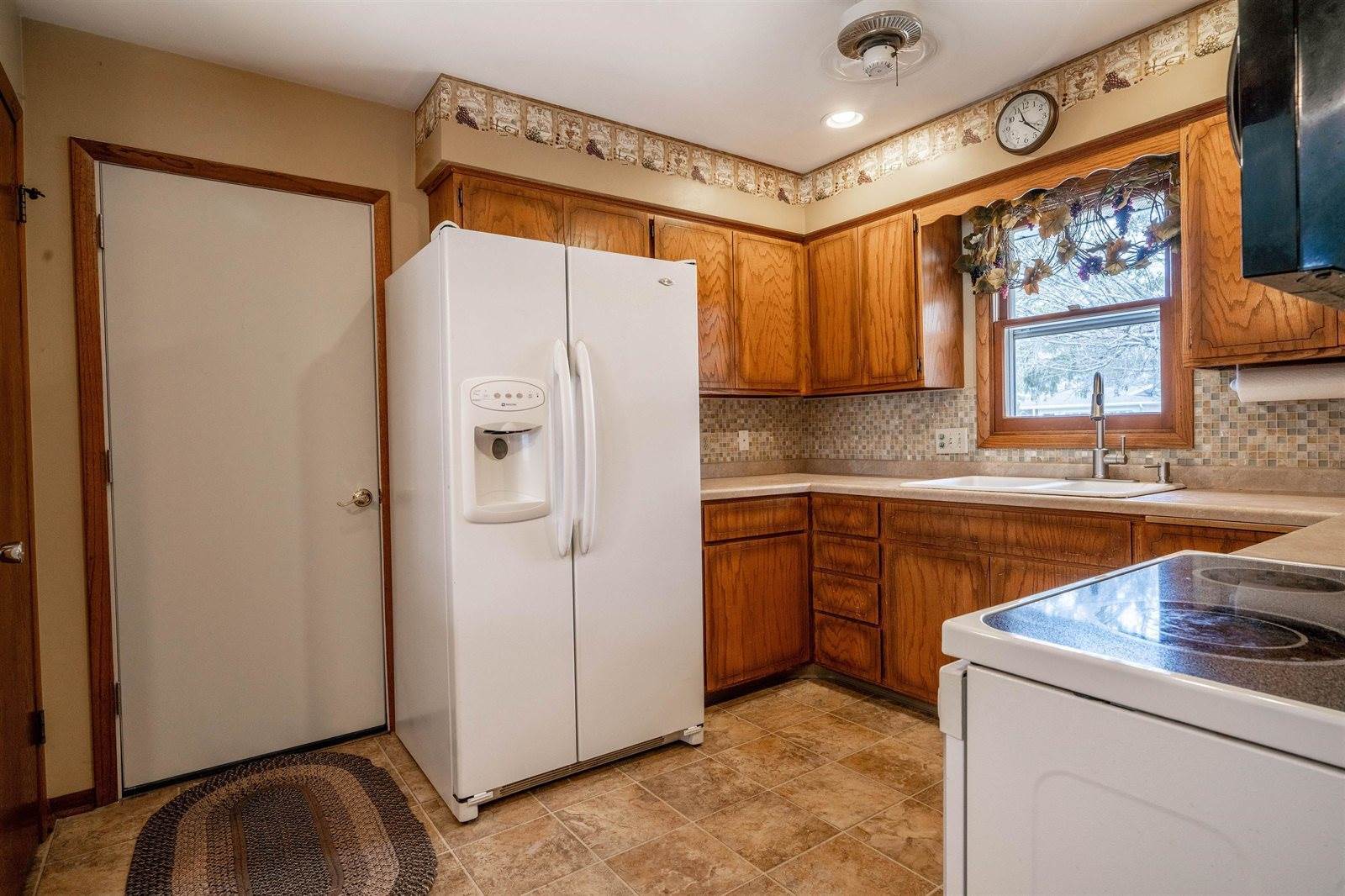 1010 Weeping Willow Drive, Wisconsin Rapids, WI 54494