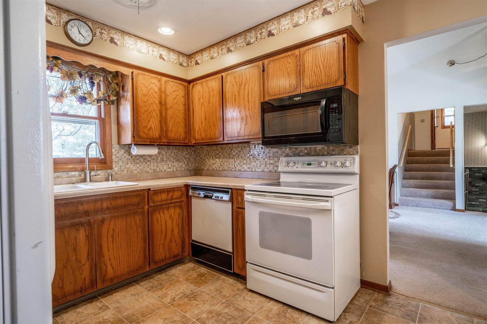 1010 Weeping Willow Drive, Wisconsin Rapids, WI 54494