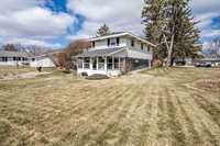 1010 Weeping Willow Drive, Wisconsin Rapids, WI 54494