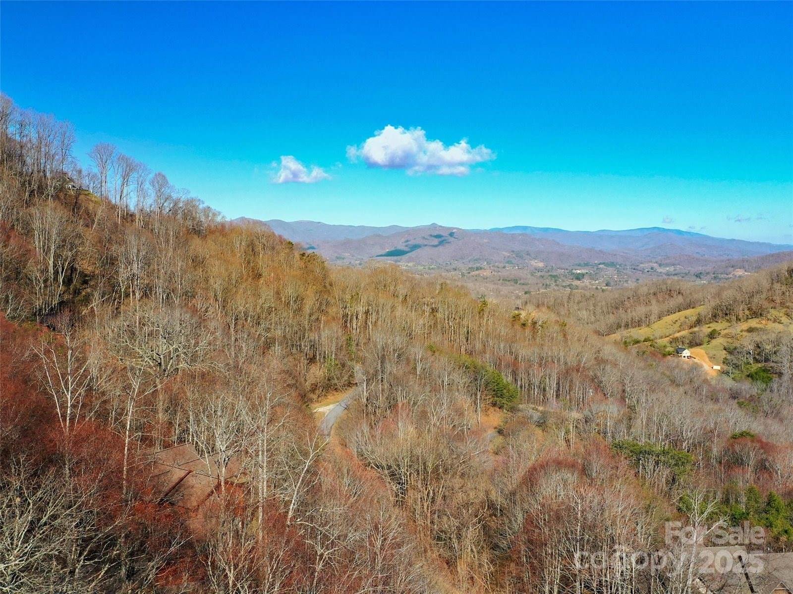 290 Tango Lane, Waynesville, NC 28786
