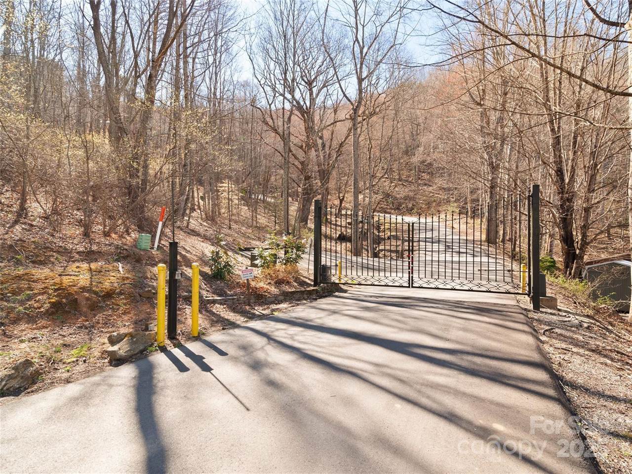 290 Tango Lane, Waynesville, NC 28786