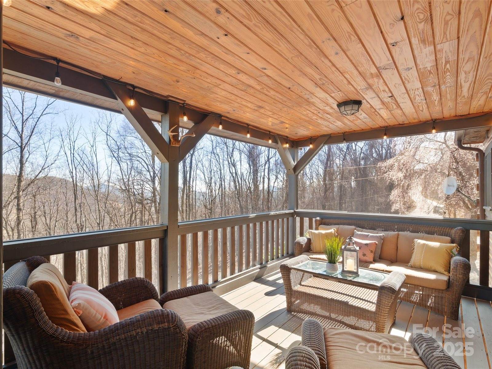 290 Tango Lane, Waynesville, NC 28786